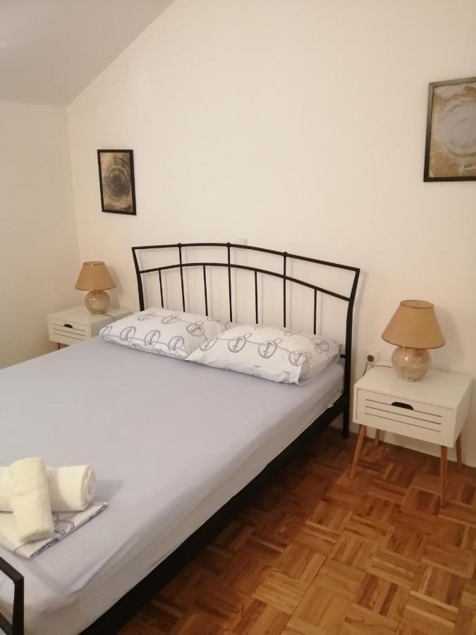 Sajeta Beach Apartments Drvenik  Extérieur photo